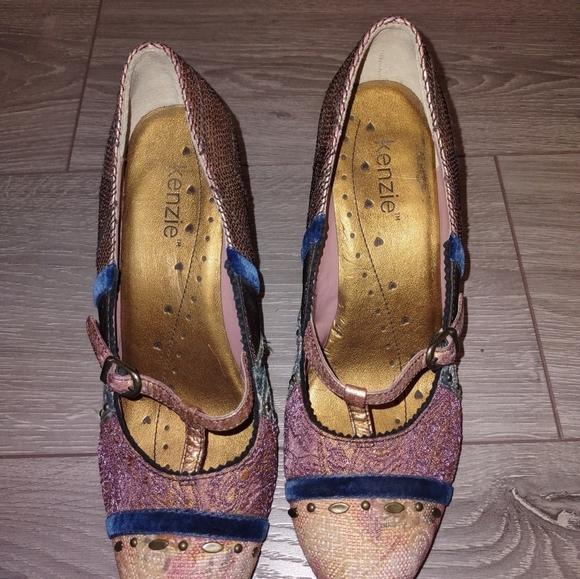 KENZIE wedgies 8.5 - Picture 3 of 5